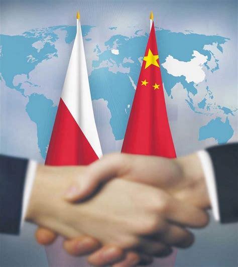 Schemat pokazujący pochodzenie komponentów w ciągnikach Dong Feng (Chiny, Polska, Europa)