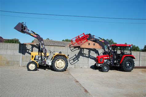 Close-up view of the AGRO-TUR Euroramka front loader, showing robust construction and powder coating