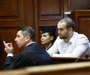 schemat luzu pomiędzy zużytą śrubą a nowym nożem