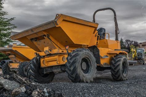 Thematic photo of a construction dumper on a construction site