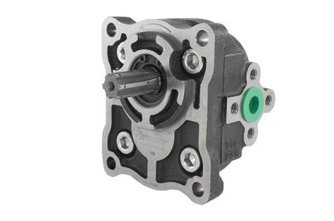 Zdjęcie pompy hydraulicznej NSz-10 stosowanej w T-25