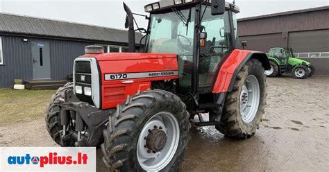 infografika spalania ciągnika Massey Ferguson 6170 w różnych warunkach