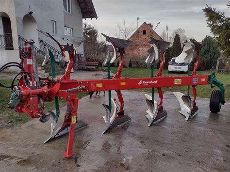 pług Kverneland LD 160 w akcji na polu, schemat regulacji