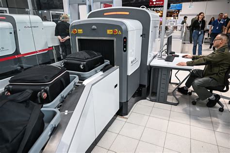 Zdjęcie przedstawiające system Variomat® w działaniu podczas orki