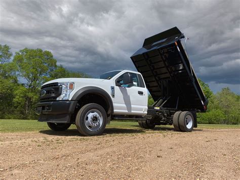 Photo of a small dump truck (up to 3.5t)