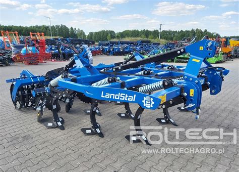 Schemat techniczny przedstawiający montaż redliczki do ramy kultywatora za pomocą cybanta