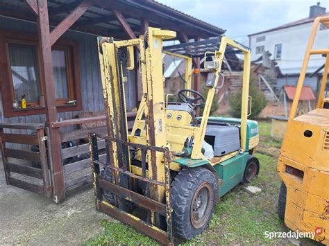 Wózek widłowy Komatsu FD30 w pracy