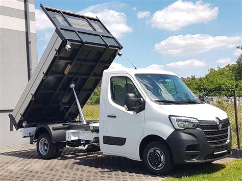 Renault Master Wywrotka w akcji