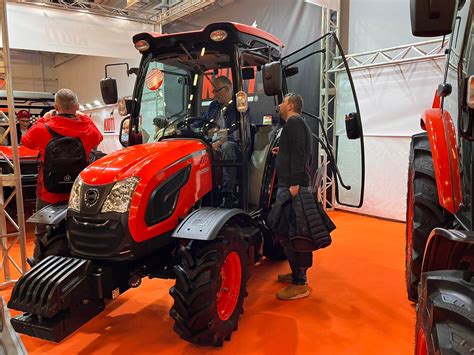Nowa seria ciągników Ursus C na targach AGROTECH