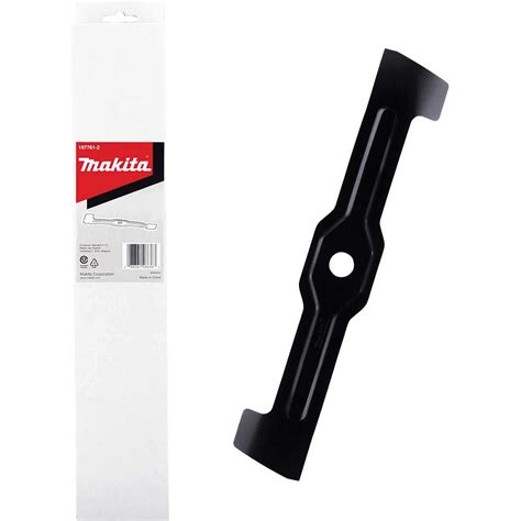 Photo of a new mower blade for Makita PLM4610