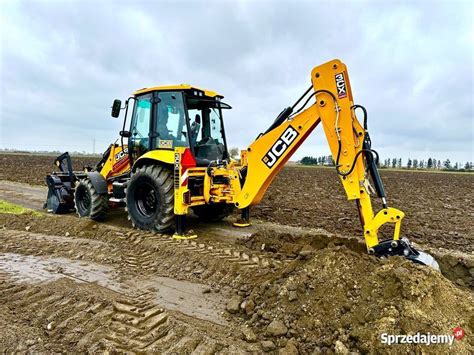 Schemat przedstawiający główne rodzaje prac wykonywanych koparko-ładowarką JCB 3CX przy użyciu łyżki przedniej