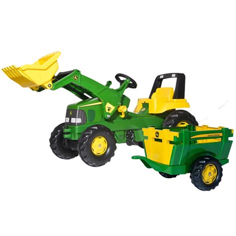 Zestawienie różnych modeli traktorków John Deere dla dzieci w warunkach ogrodowych