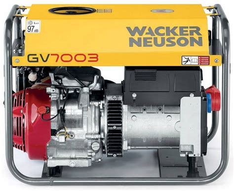 zdjęcie agregatu prądotwórczego Wacker Neuson GV 7003A w miejscu pracy, np. na budowie