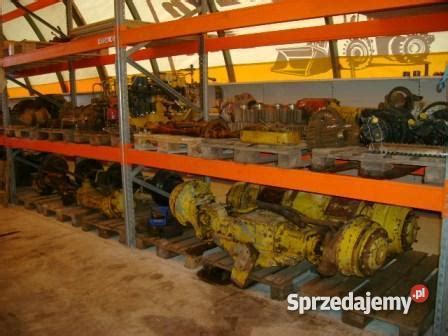 Magazyn części zamiennych do maszyn budowlanych Bomag.