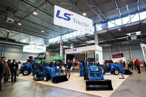 Stoisko firmy Krukowiak na targach Agrotech w Kielcach