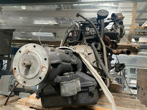 zdjęcie silnika VW Industriemotor zamontowanego w traktorku Bungartz