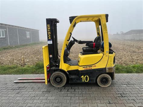 Zdjęcie: Nowoczesny wózek widłowy Hyster