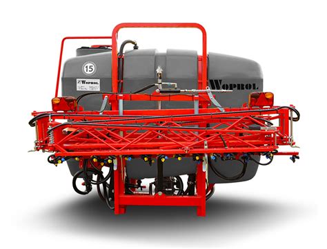 Opryskiwacz polowy Zenit Woprol w akcji na polu