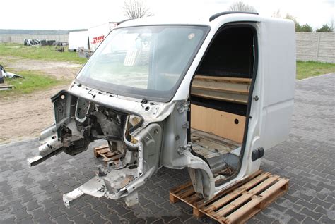 Wnętrze kabiny Renault Mascott