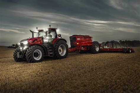 Case IH Magnum 7250 w pracy polowej