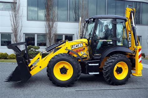JCB 4CX w trybie 