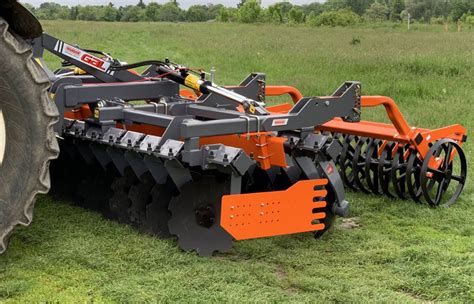 Thematic photo of Mandam GAL disc harrow working in the field