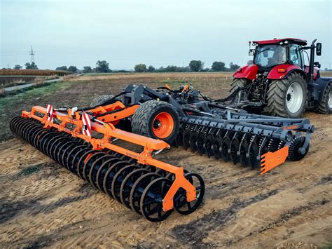 Technical drawing of Mandam GAL-K 4,0 disc harrow