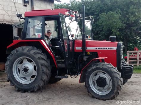 Photo of Ursus 4514 tractor