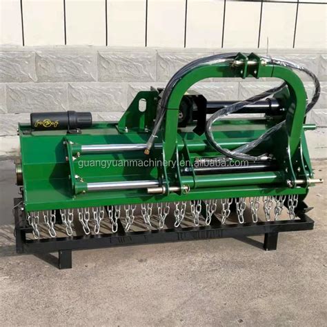 Diagram showing the internal mechanism of a flail mower with hammer flails