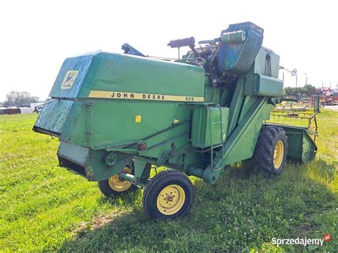Schemat wymiarów kombajnu John Deere 930