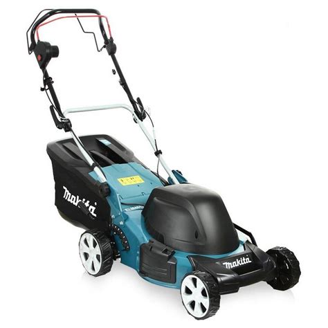 kosiarka Makita ELM4613 w akcji, podkreślająca napęd i łatwość manewrowania