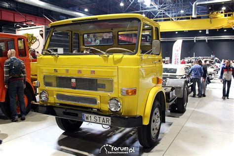 Zabytek polskiej motoryzacji - ciągnik siodłowy Star C1142T
