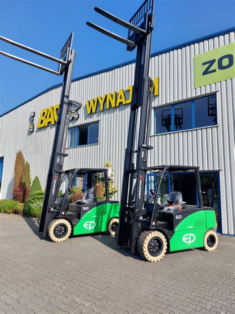 Zdjęcie elektrycznego wózka widłowego EP CPD35L1
