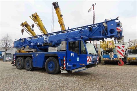 Wielkie dźwigi Terex Demag