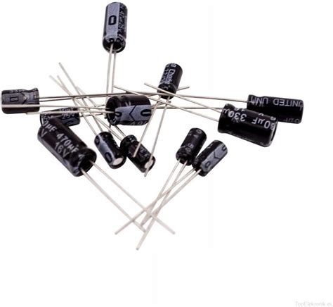 zdjęcie kondensatorów elektrolitycznych z oznaczeniami polaryzacji