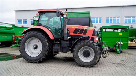 Potężny ciągnik Pronar 8140 (P9)