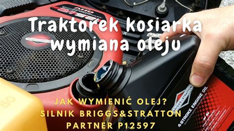 Widok silnika Briggs&Stratton w traktorku John Deere