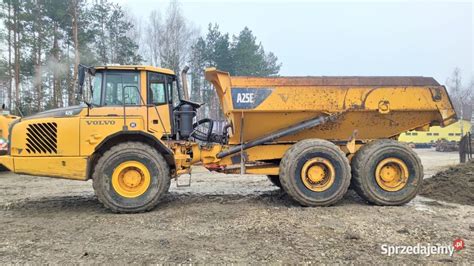 Wozidło przegubowe Volvo A30G w akcji