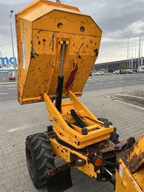Wozidło Thwaites MACH 2001 Hi Tip Skip w pracy