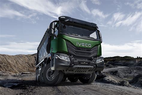 Iveco T-Way w konfiguracji wywrotki lub ciężarówki terenowej