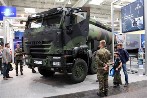 Wojskowy Iveco Trakker w akcji