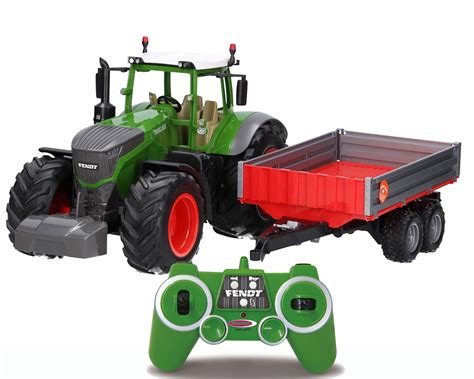 Zdjęcie zdalnie sterowanego ciągnika Fendt 1050 Vario RC z przyczepą Bruder