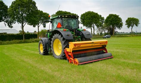 Photo of Vredo Agri Twin seeder in working position