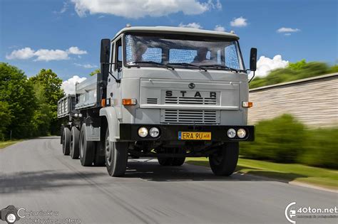 Star 200 wczesny model ciężarówki z widoczną kabiną