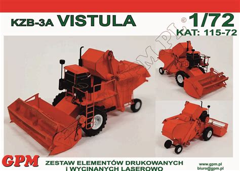 Zdjęcie kombajnu Vistula KZB-3A na polu podczas żniw