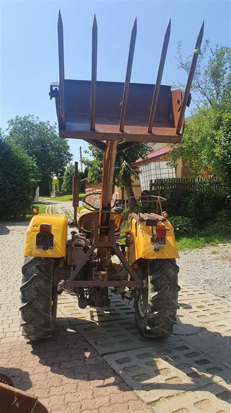 Zdjęcie ciągnika Dzik-2