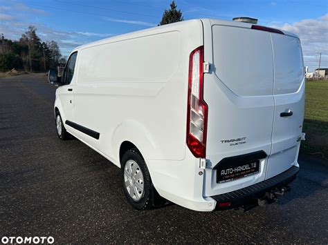 Ford Transit Custom z hakiem holowniczym
