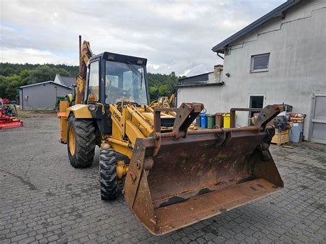 Zdjęcie koparko-ładowarki Ford 655