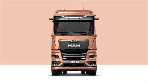 An infographic illustrating the fuel efficiency features of the MAN TGX, such as EfficientCruise and OptiView digital mirrors.