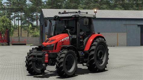 Wnętrze kabiny ciągnika Massey Ferguson 5600 z widocznymi elementami sterowania przekładnią